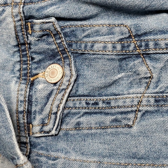 Old Navy vest women's junior size large demin broken in comfy - Picture 5 of 7